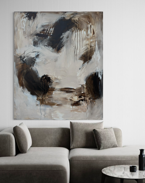 Abstrakt maleri i mørkebrune, sorte og hvide toner RÅ ELEMENTER 100x120cm | Charlotte-art